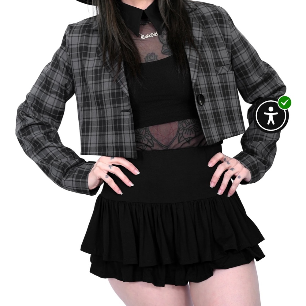 Foxblood soft ruffle shorts